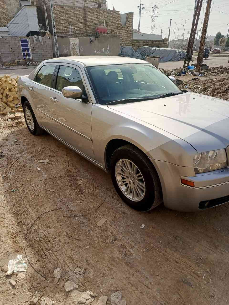 اوباما 2008 جاهزه للاخير كير مكينه مشط حداديه من الطول للطول طخم تاير سعر 120 وبيهه مجال 
***********
