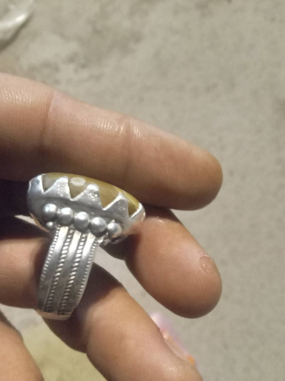 خاتم سلماني قديم سعر اتصال ***********  تدلل بغداد الجديده لا يوجد توصيل
