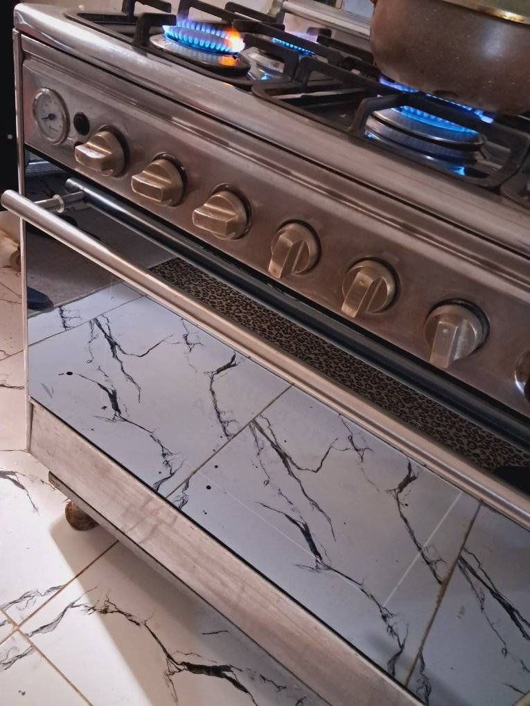 سلام عليكم مرخصت الادمن أغراض للبيع مكان لبياع شرطه الخامسه اي استفسار خاص غراض كلهن نظيفات شري خاص او اتصال عل رقم ***********
