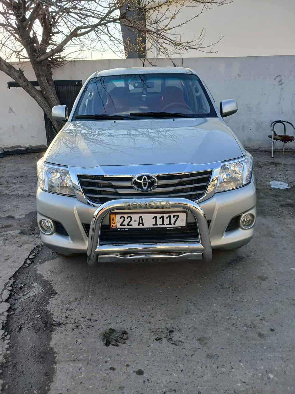 تويتا هاى لوكس  2008  پيشو دواى كؤراوه كراوه به 2012   گيرو مه كينه و ئه كسل به شه رت سه نه وى تا 2029 تازه يه سه ياره كى تونو تولو جايزو ريك وپيكه .
بؤ نرخ په يوه ندى بكه (***********)
