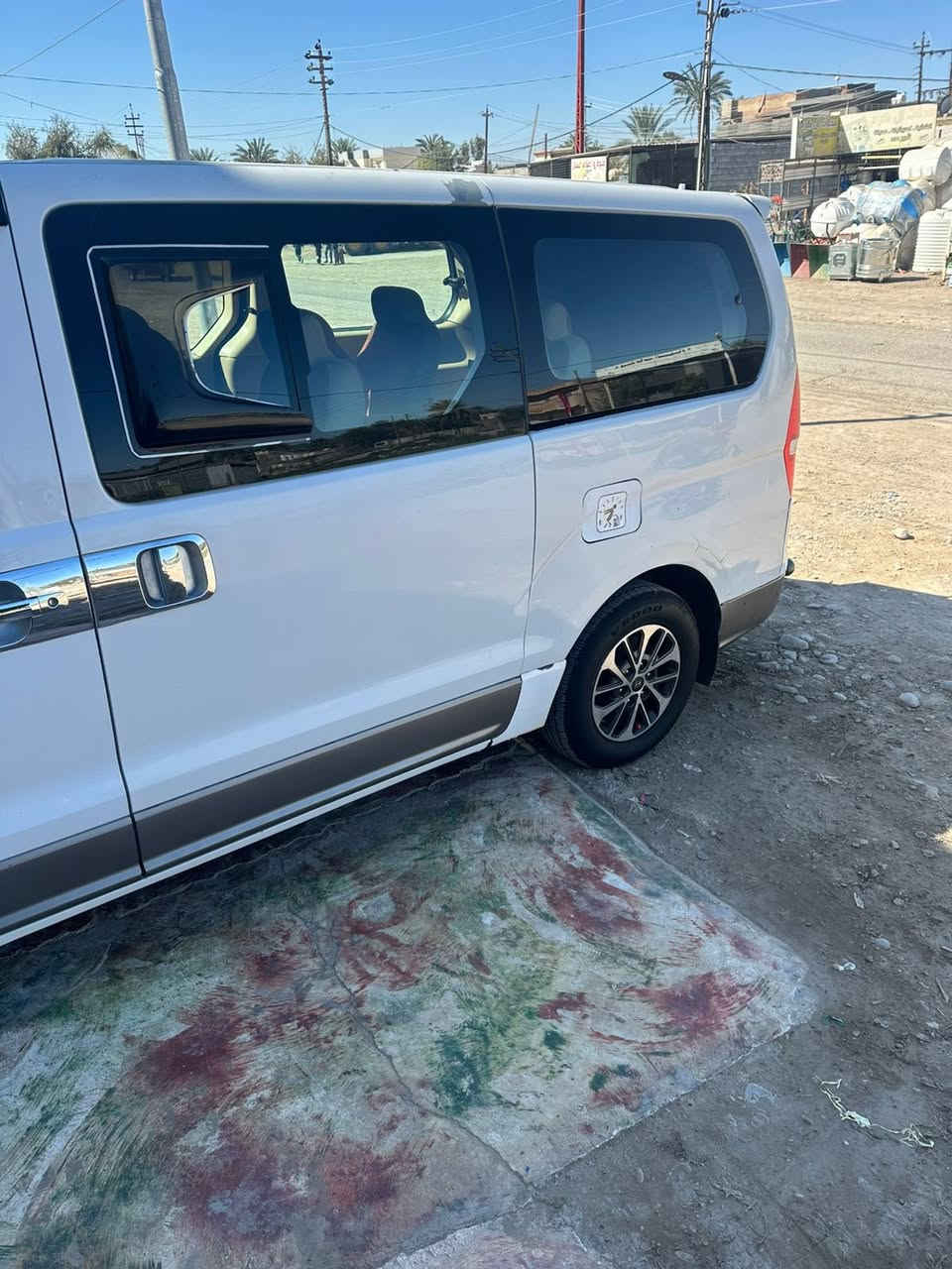 سلام عليكم ستاركس 17للبيع سعر 185   سيارة بيها جامرلغ خلفي ومكينه بخار والباقي كفاله مكان السيارة ديالى المقداديه 
الاتصال ع رقم 
***********
