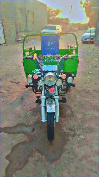 السلام عليكم شباب ستوته لبيع الموديل 23 ستوته مكفوله كله اصولياته كامله أوراق كهربائياته شغاله كله شاصي مكفول محرك مكفول السعر (25500 )المكان البصره حيانيه الرقم *********** وبيه واتساب وعلى الرصيد
