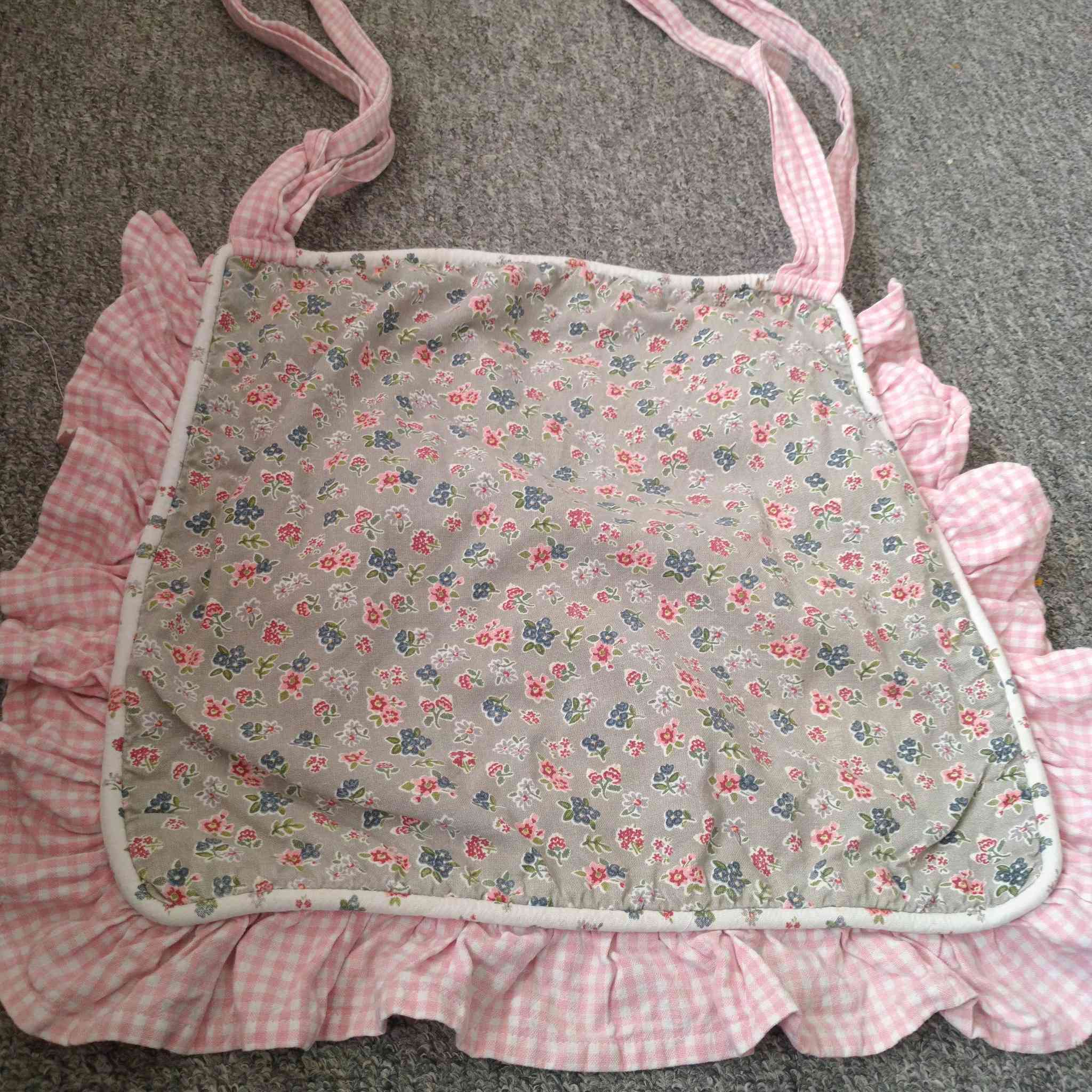 رنرات ومفارش ميز طعام تطريز فكتوري للحجز مراسلة الصفحه يوجد خدمه توصيل داخل المجمع


**إذا كنت صاحب هذا الإعلان وتريد حذفه لأي سبب، رجاءا أرسل رسالة إلى الدعم الفني**