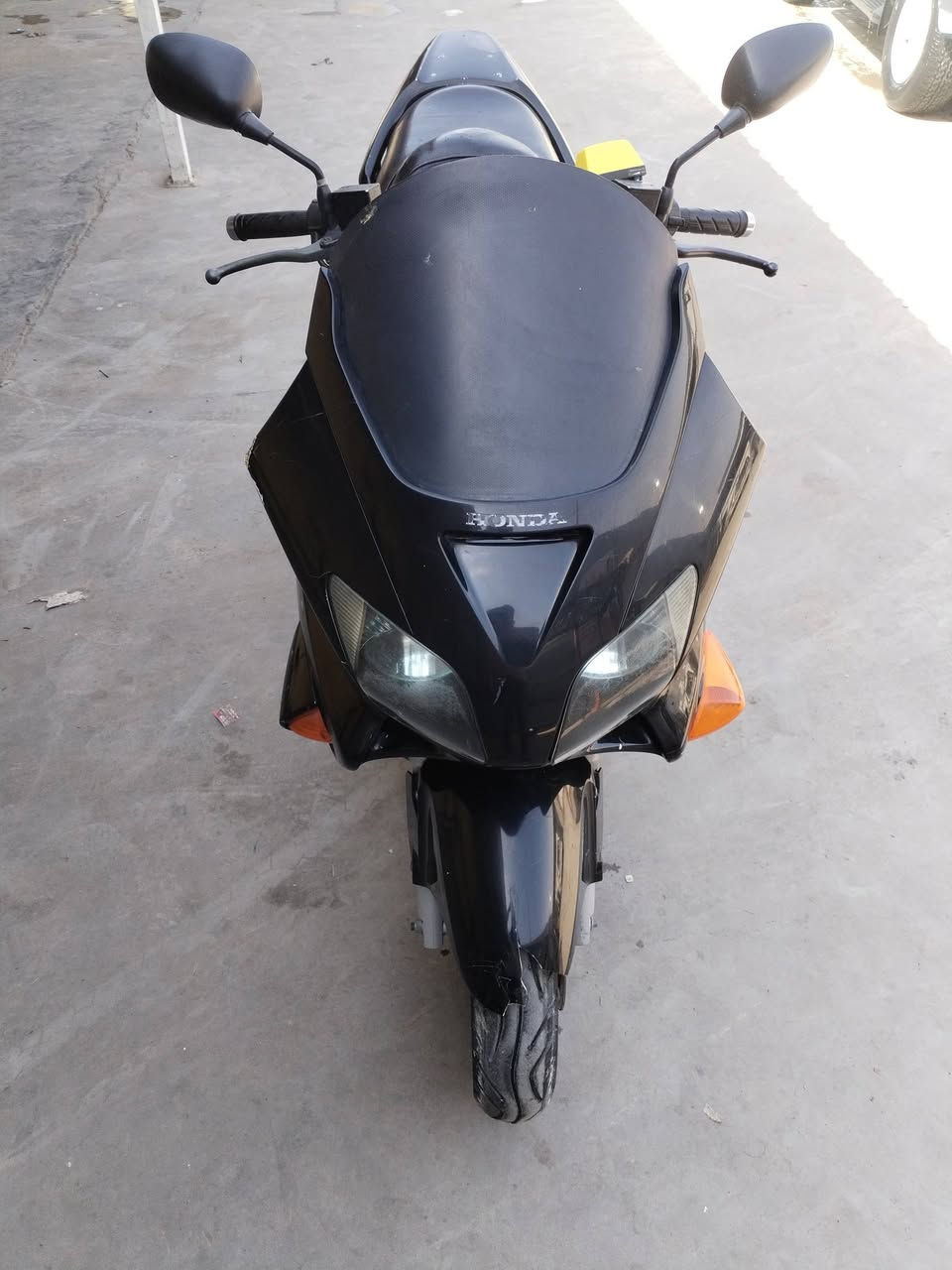 السلام عليكم للبيع صفر 06 دراجه فورزا كهربائيات كلها شغاله مكفوله كفاله عامه من كلشي سعر ٦٢٥وبيه مجال بصيط عنوان  بغداد بسمايه ***********
