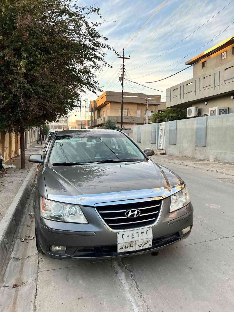 سوناتا 2009 كندي مكينه 2400 مكفولة من الضرر ما عدا 3 قطع تعديل بارد محرك كير بشرط بلادي ما مفتوح رقم سليمانية سنويه بسمي شرط التحويل سيرفس جديد بالكامل دهن محرك دهن كير صدر تايرات جديده سياره مال بيت نضيفه السعر 125 بي مجال بسيط مكاني كركوك ***********
