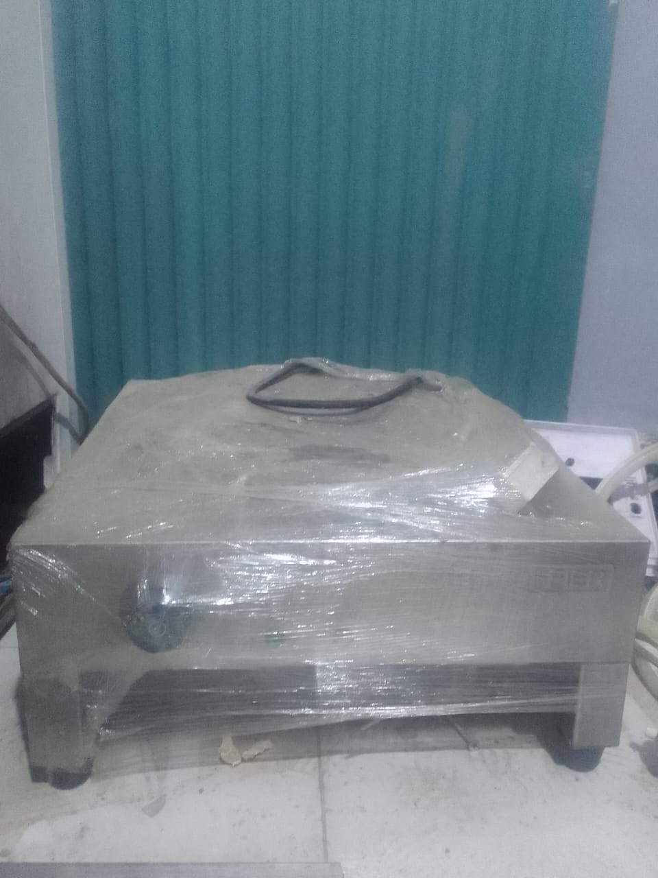 للبيع جهاز كريب ووافل كلش نظيفات وشغالات سعر جهاز ١٢٥
