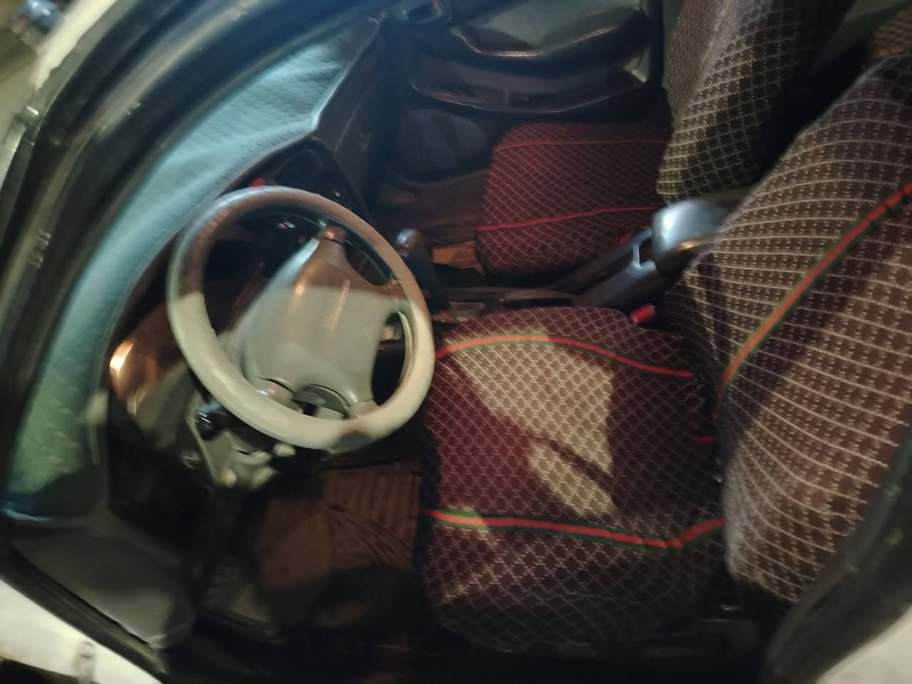 كامري البيع مكانه الكرمه السعر ٥١ (***********) (***********)
