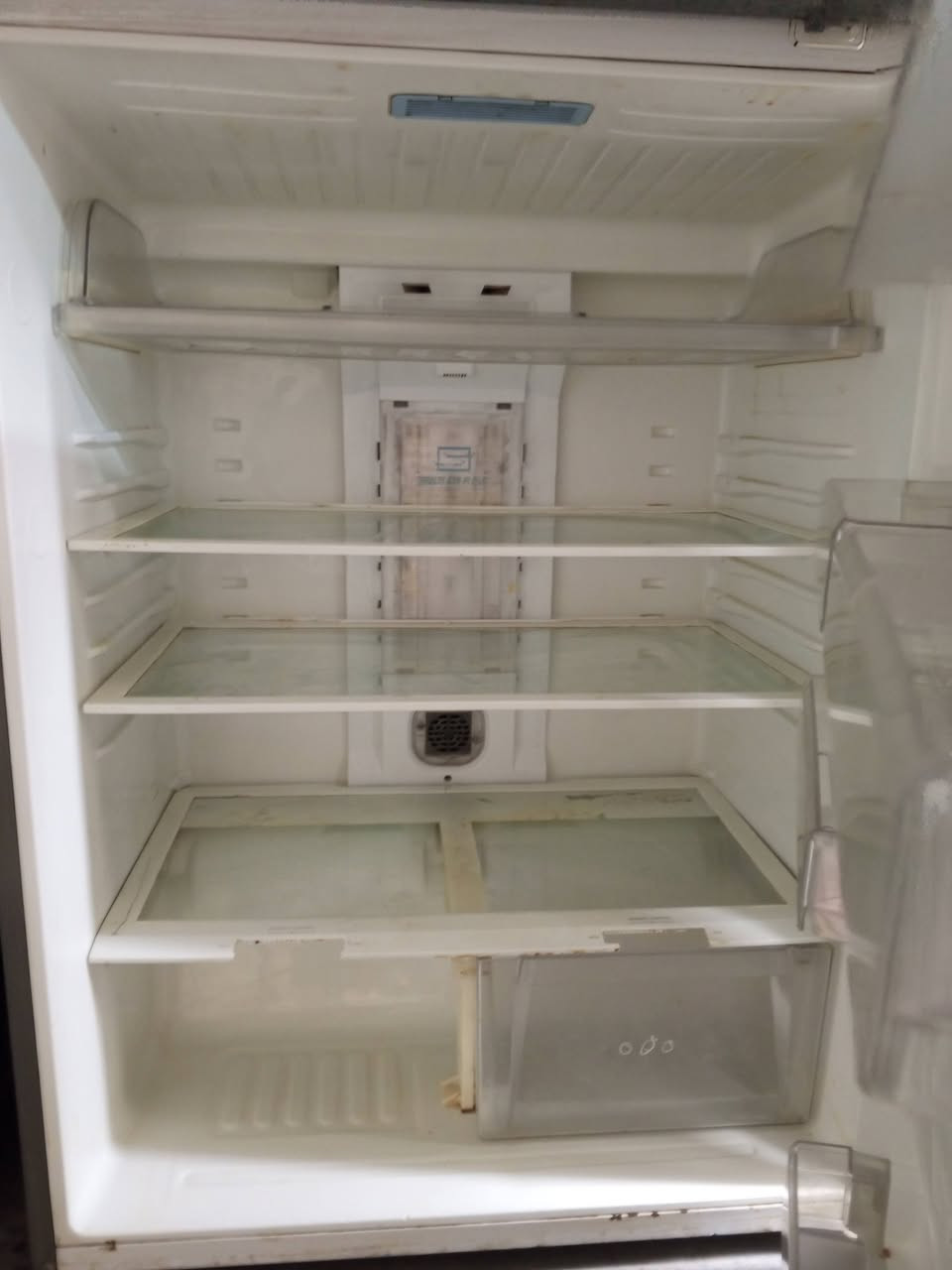 السلام عليكم ثلاجه تشتغل اتبرد يمكن منقصة اشوية غاز حجم كبير قفلها مية 100الف الريدها خاص ويدلل بخاخ


**إذا كنت صاحب هذا الإعلان وتريد حذفه لأي سبب، رجاءا أرسل رسالة إلى الدعم الفني**