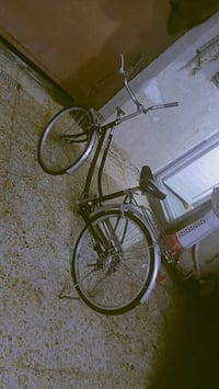 بيسكل ابناتي البيع  موديل 19 النظافه  75% البيسكل نضيف السعر  75 بي مج...