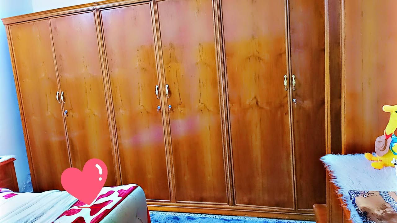 غرفه للبيع نجاره. فصال تركي درجه اولى صاج سعر مليون و50 وبيها مجال للشراي. صار 6 اشهر م̷ـــِْن شديتها بعدها لوك اي شخط او ضرر مابيها. والكنتور طابق واحد. 6 بوب. للتواصل عل واتساب فقط ***********
