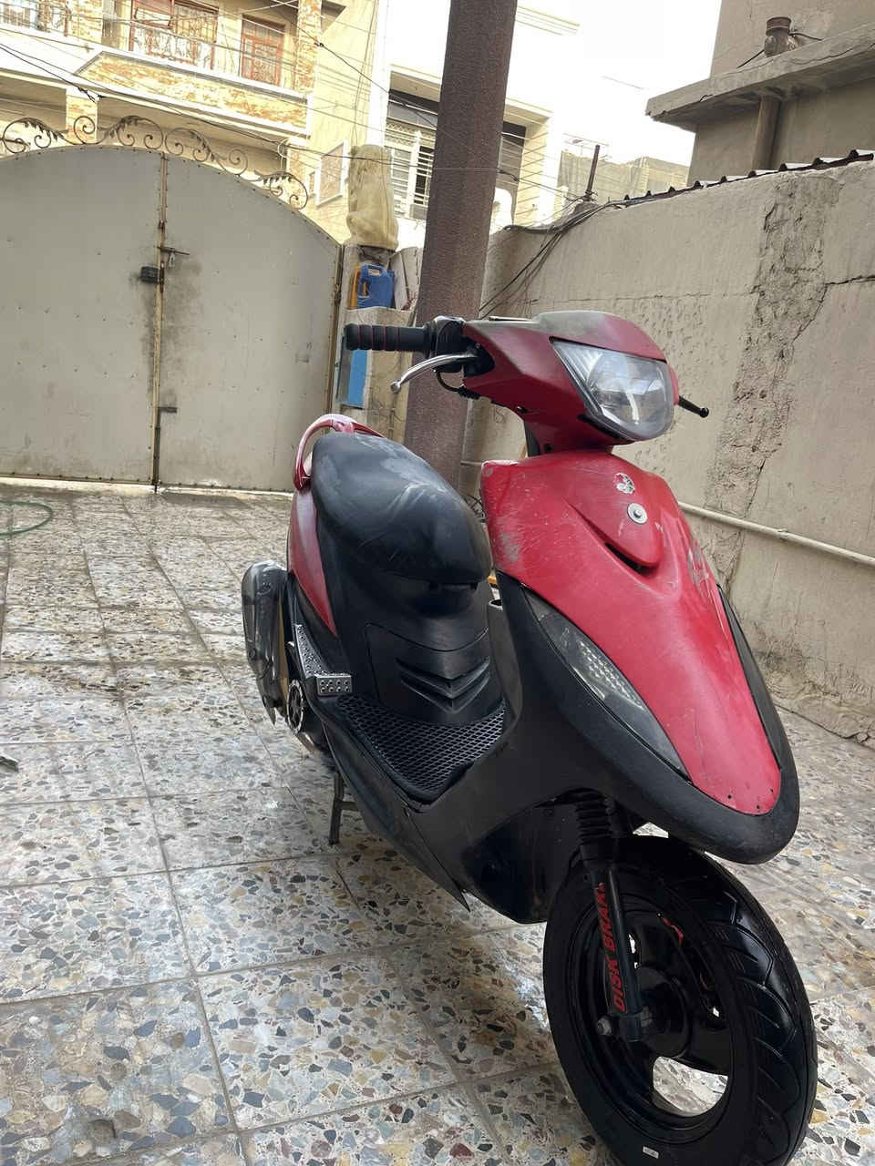 دراجه ماكس عدله أبيع دراجه رمبه دراجه حلوه السعر 650 بيها مجال المكان البياع ***********
