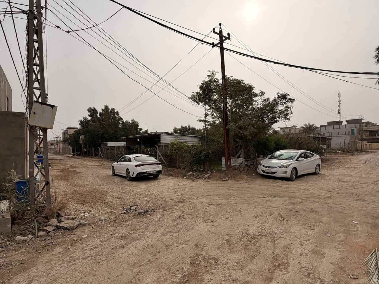 🛑 عرصة  للبيع 🛑 
المنطقة : الديوانية .  الضباط الأولى 🚩
اقرب نقطه داله : خلف شارع مول الطاهر

المساحه :200-واجه 8
             ((موقع مميز)) 

🔼🔼🔼🔼🔼🔼

.............
للاستفسار
     مراجعة مكتب رسول الوزني للعقار   حي الحضارة بداية شارع اسواق طيبه 
//////////////////////////////
 للمعلومات ولمزيد من التفاصيل ⬇️
       مراسلة الصفحة
***********
