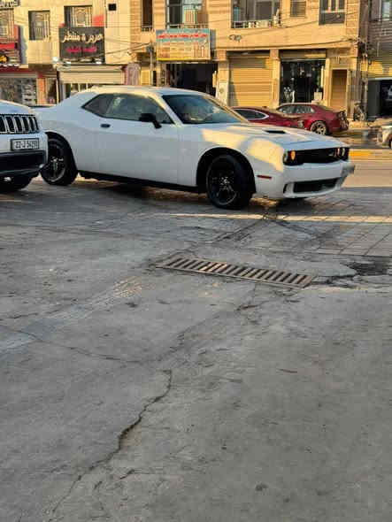 ‏جالنجر 2016
‏سياره حادثه جاملغ وبنيد مبدل نفس لون 
‏ايرباك طاك راجع سستيم
‏موصفات معروفه شاشه جبيره فول عدا الفتحه 
‏ماشيه فوك 120 الف ميل
‏سياره نضيفه جاهزه 
‏صوره سونر ب منشور 
‏مكاني بغداد زيونه 
‏السعر 135
‏رقم اربيل سياره بسمي 
‏‭0770 976 2982‬
