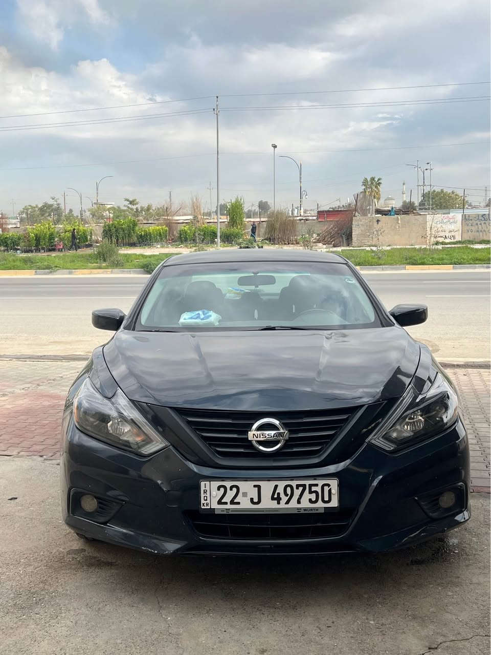 نیسان ئالتیما ٢٠١٧
رەقەم و سەنەوی تازەیە 
گێرو مەکینە بەشەرتی ١٠ وەستا 
گێرەکەی بەو شەرتەی وەک ئالتیمایەکی ٢٠٢٥ پاک بێت رۆنی گێری تازە گۆراوە رۆنی شەریکەی تێکراوە دەهەزار جارێک فلتەری بەرادیشم گۆریوە 
٨٥ مایل رۆشتوە 
تاخم پێشی تازە داگیراوە  
تایەی تازەیە 
مواسەفات S
پارچەیەک و پەلەیەک سەر بۆنیتەکەی بەبێ ناو گرتن 
تازە سێرڤسی کاملی بۆکراوە 
دەعامی بۆ دەعامی بەشەرت 
سەیارەکە هی کەسێک نەبوە خزمەتی نەکات کامل ئەشیای دەرەجەیکم تیا بەکار هێناوە 
*********** كركوك, العراق
