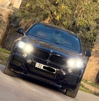 الحلوه للبيع او مراوس BMW X6 وكالة العروش كفاله عامه من كلشي عدا رصعه ...