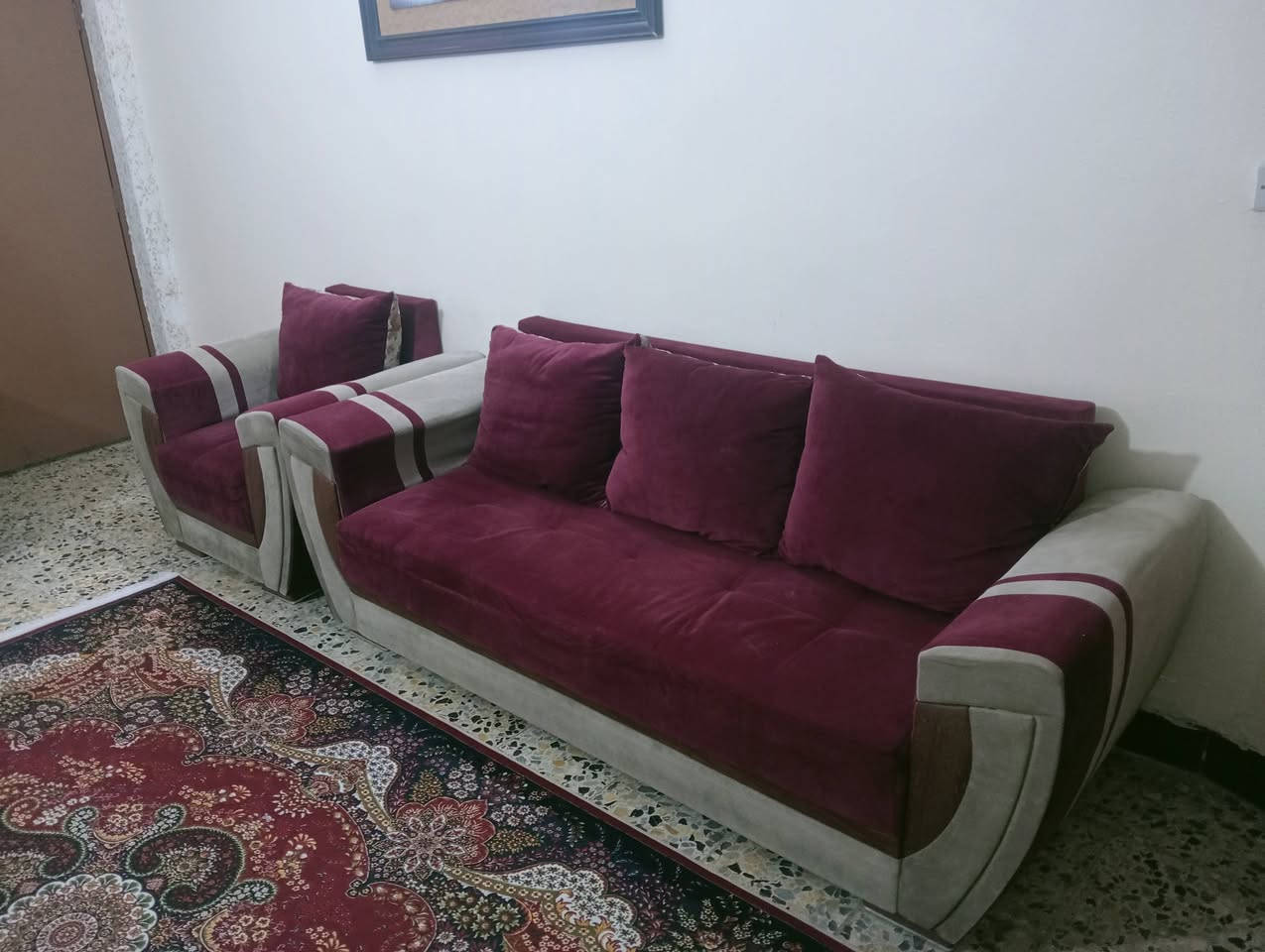 تخم تركي 10 مقاعد للبيع السعر 225الف بغداد حي اور رقم الهاتف ***********
