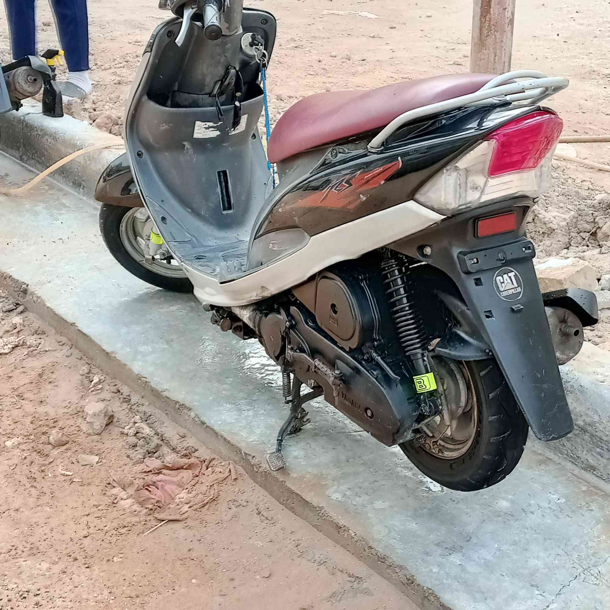 سلام عليكم دراجه ماكس للبيع دراجه جديد مكينه مامفتوحه دراجه برغي مامفتوحه بيه سعر ٧٠٠ وبيه مجال ***********
