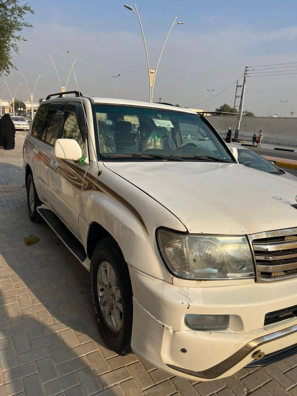 سلام عليكم مونيكا ٢٠٠٣ سياره بيه جفيه على صفحت العبري سياره كير ستوه شديته ١٥ ورقه كهرباء تبريد حداديه سياره مابيه نقص سياره بل بصره رقمهه بغداد   للبيع سعر ١٠٠ سياره  رقم ***********
