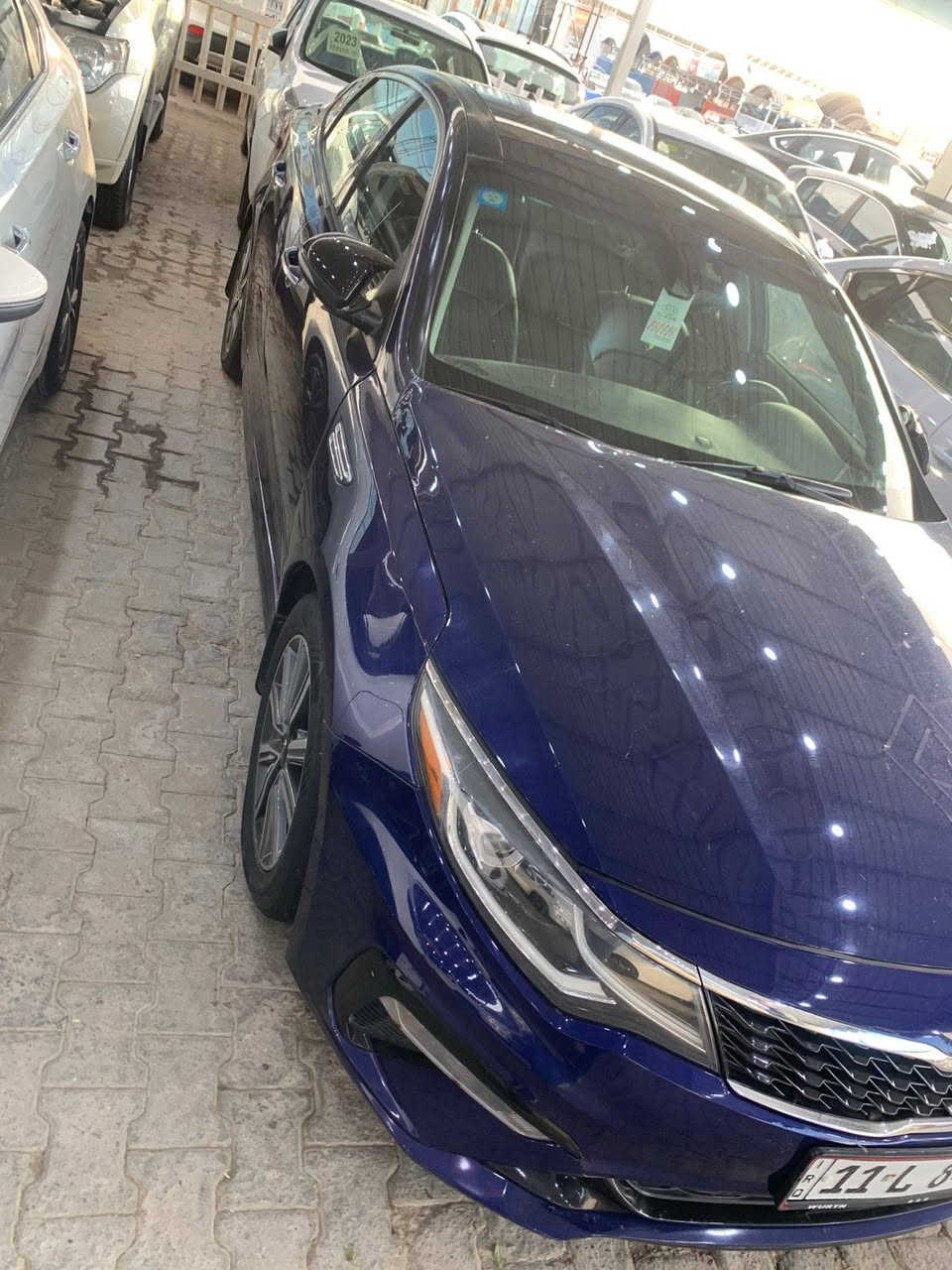 كيا اوبتيما 2019 وارد امريكي
1600cc توربو 
فول مواصفات للاخير 
كشنات كهرباء وتدفئة وتبريد 
ستيرن هيتر 
نقاط عمية 
رادار وسياقة شبه ذاتيه
كامرة وحساسات 
بانوراما 
لد داخلي يتغير سبع الوان بلادي
مثبت سرعة
وعليها بلكات ونوزلات امبدليهن بلاديات شركة
وعليها فريز بلادي جديد
والسيارة بعد بيها مواصفات كلش هواي ما ذكرتها 
السيارة بيها 3 قطع 
السعر (115) ورقة وبيها مجال
العنوان النجف الرقم ***********
