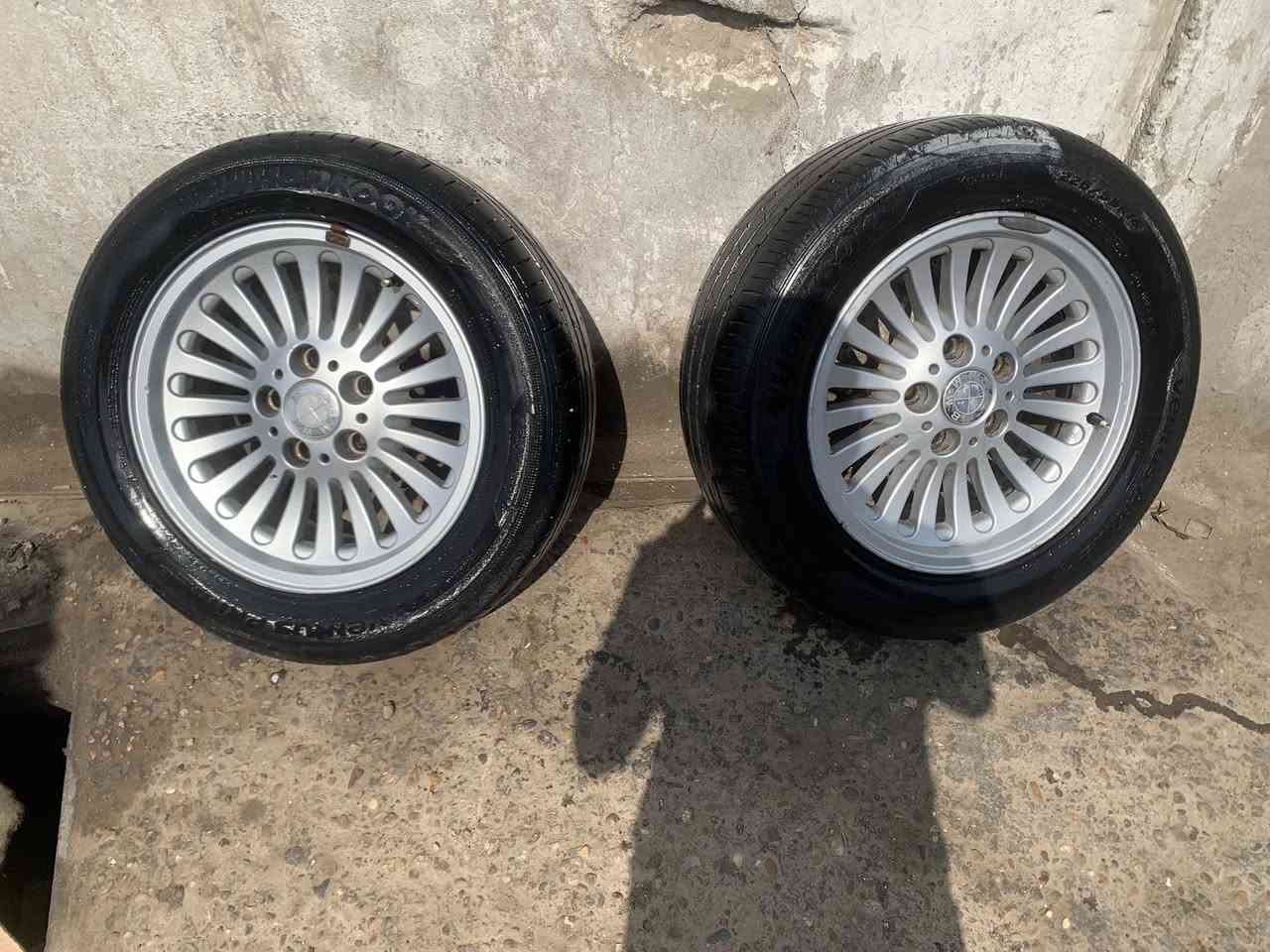 السلام عليكم تخم ويل صقر بلادي نضيف لا فطر ولا تصليح السعر 200$ رقم الهاتف ***********
