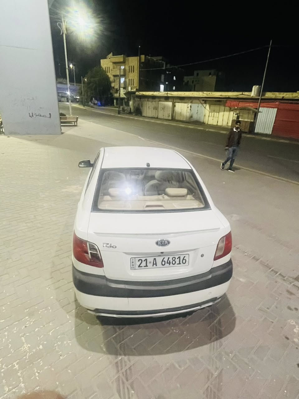 كيا ريو

موديل 2009

محرك 1400

المكان تكريت 

السعر 80 وبيها مجال  

الاستفسار على الرقم ***********
