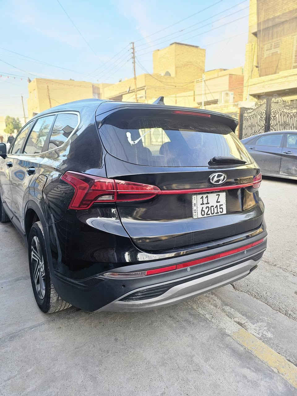 السلام عليكم
سنتافيا 2023 وارد امريكي

محرك 4 سلندر 2500

ماشية 59000km

5 راكب

حادثها الجنطة + بارد قليل بالجاملغ خلف السائق

بدون تبديل السياره ليبل واحد

وبالحاويه صار بيها شخوط بالقمارة موضحه بالصور 

رقم بغداد بأسمي 

بغداد (الامين) 

***********

السعر 205
