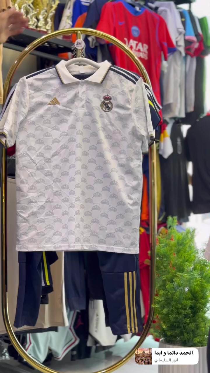 فقط 
15000 الف
العنوان داخل سوك الكبير
لصاحبه سيف الدين عقله


**إذا كنت صاحب هذا الإعلان وتريد حذفه لأي سبب، رجاءا أرسل رسالة إلى الدعم الفني**