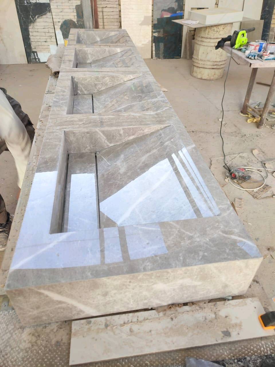 🛁 بيع مختلف أنواع المغاسل درجة أولى وبأسعار مناسبة

المميزات: ✔ خامة قوية وعالية الجودة
✔ مناسبة للحمّام ودورات المياه
✔ تصميم أنيق وعصري
✔ مناسبة للمشاريع السكنية، المنازل والبيع بالجملة

📐 المقاسات والموديلات المتوفرة: 🔸 موديل مع قاعدة
🔸 موديل مع خزائن (كابينيتي)
🔸 موديل حجري/خزفي (چيني)
🔸 ألوان متعددة

💲 السعر: —————
📍 المكان: النجف
🚚 التوصيل متاح إلى جميع المحافظات

📞 للطلب ولمشاهدة الموديلات:
واتساب: ***********