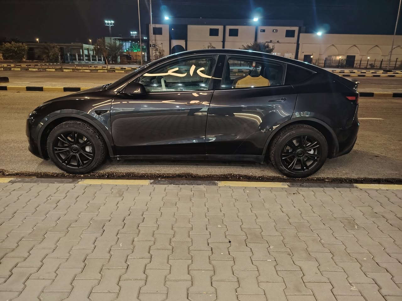 سلام عليكم
تسلا y
موديل 2024
ماشيه 5 الاف
دبل ما طور 
اون لاين حلوه السيارة 
بيها 6 قطع صبغ 
1 قطعه تصليح
2 قطعه تبديل 
3 فقط صبغ لئن البارد مو حلو 
انطيك تفاصيل كامله قابل  لتجي وتتعب
السيارة رقم بغداد 
والدواخل جديده 
نسبة البطارية 100%
والسعر مناسب 
185 قفل
بس بدون كسران
الي يحب يشوف الحادث ؟ 
يراسلني وبالخدمة
***********
