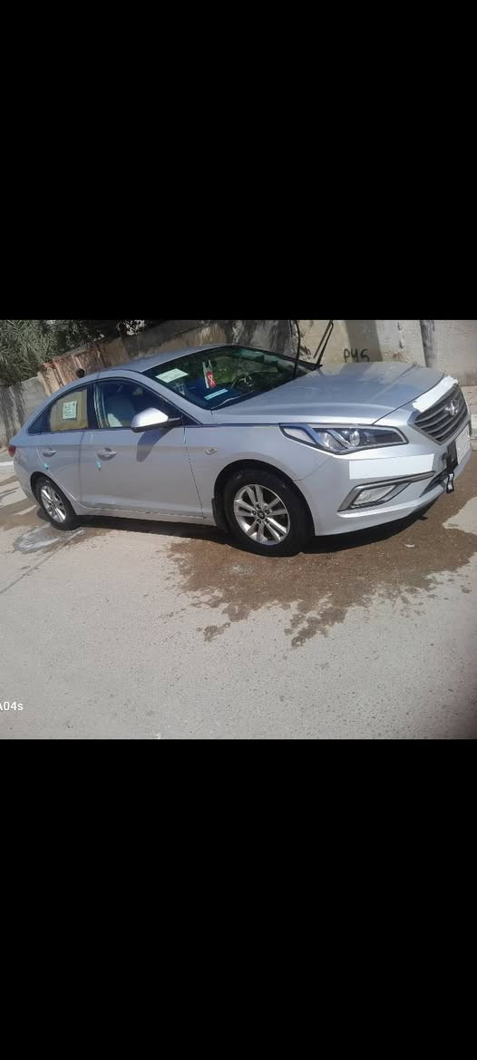 سوناته 2017 رقم نجف سنويه 28 جديده  تبريد ثلج كارتون غاز بلادي شغل باجات مكينه 2000 كشنات جلد حساسات خلفيه تحكم ستيرن مرآيات شفط السيارة مكان سياره  السماوه السعر 52 وبيه مجال الشراي ينتصل ***********
