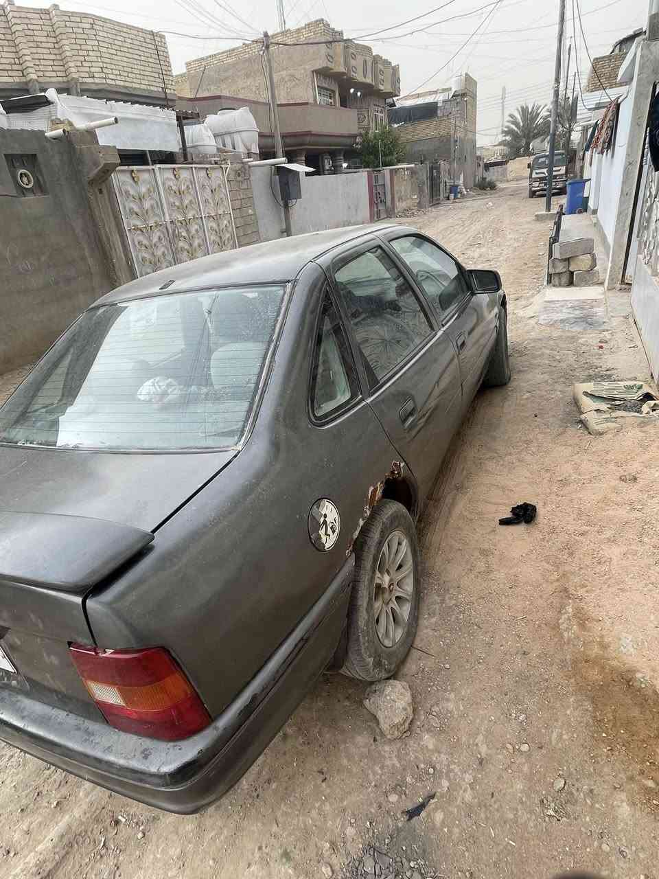 فكترا موديل 1990مكينه بعده عالسحك رقم أنبار أنكليزي سنويه 2030سياره يرادله ترتيب سعره 20وبيه مجال مكانه ابو غريب شهداء ***********
