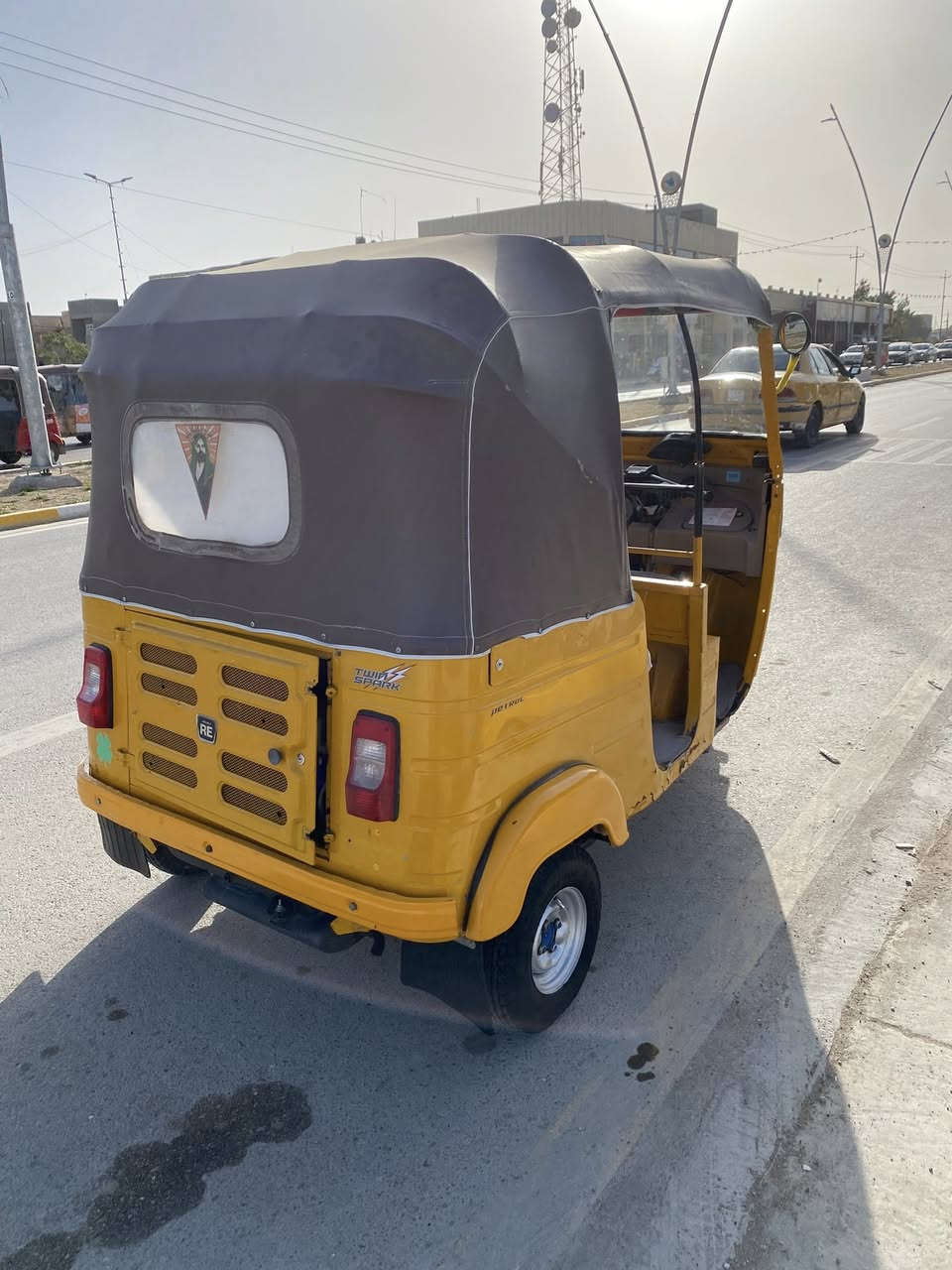 السلام عليكم تكتك للبيع موديل 2019 شهر العاشر رقم واسط تحويل ثاني يوم مامتواجد عالفيس للاستفسار الاتصال ع الرقم 
***********
