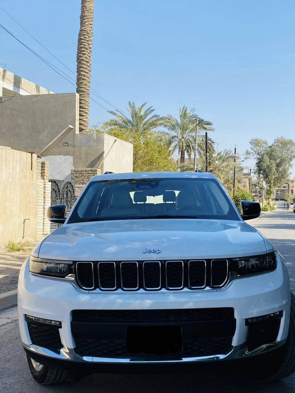 جيب موديل 2021 
خليجي
مكفولة 
ماشية 60000km
لميتد limited 
فول مواصفات 
سبعة راكب 
ستة سلندر 3.6L
رادار أمامي 
تحديد مسار
مثبت سرعة تفاعلي 
نقطة عمياء 
حساسات خلفية +كاميرة خلفية 
نظام توقف ذاتي عند الرجوع للخلف 
نظام توقف للطوارئ للمشاة 
دفع رباعي
بنوراما
كشنات جلد: 
الأمامي تدفئة +تبريد 
الخلفي تدفئة
كاميرة داخلية
السيارة جديدة و نظيفة
السعر $335
او       33500$

للاستفسار
***********
***********
