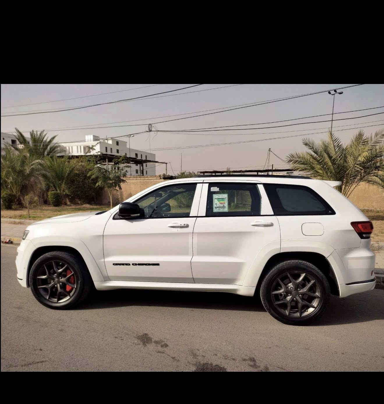 JEEP GRAND CHEROKEE 2020 S
عدد المسافات (65) كيلو حقيقي
جيب فئة: S
موديل:
2020
مكينة:
V6 3.6
خليجي مكفولة كفالة عامة (شركة هارلم) زيرو .... يوجد سونار داخل صور
سيارة نظيفة جدا جدا بعد عل وضع شركة سيارة مال جناي
المواصفات 1/1
بانوراما
رادار جانبي نقطة عمياء رادار خلفي
كشن حار بارد
كشنات جلد كنتارة
ستيرن هيتر + كهرباء
نظام توقف اوتو ستوب
حساسات امامي خلفي
صندوك كهربائي
سماعات سستم صوت
دمام بالصندوك
صمة و تشغيل عن بعد كيج الكتروني
نظام متعدد اوتو للطرق
مري قلاب وشفط

مكان: بغداد ابو غريب 
السعر (305)
🟥بيه بارد خفيف تكحيل مو صبغ بالصندوق
***********
