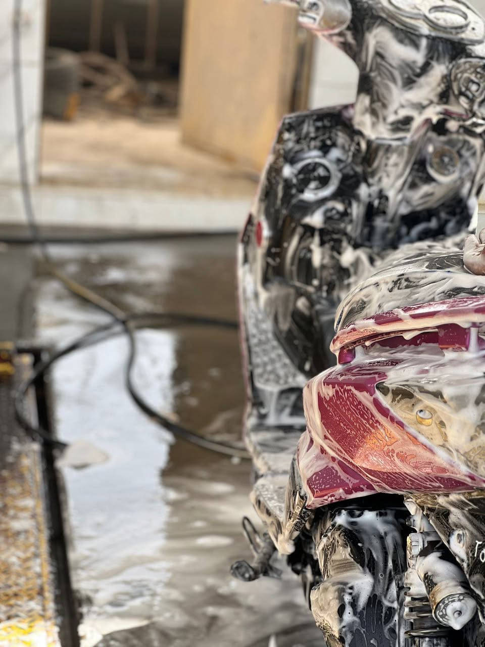 دراجه شلعه معدل صاروخ
ماناقصها شي 
مبدل بستم وولفات 
سعر 900 بيه مجال 
مكاني بغداد الشعله
***********
