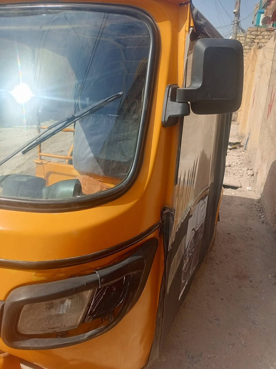 تكتك 18 جاهزه مابيهه نقص اوراق كامله مكينه كير اكسل خير من الله تكتك مصبوغه بدون ضربه تكتك كبل للشارع السعر 3250 مجال مكان بغداد لامين الثانيه ***********
