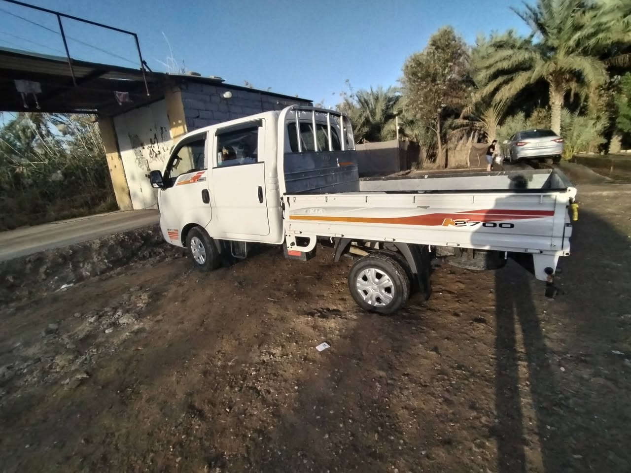 كيا حمل
2014
للبيع والمراوس 
بسونتا او اوبتمه 
***********
