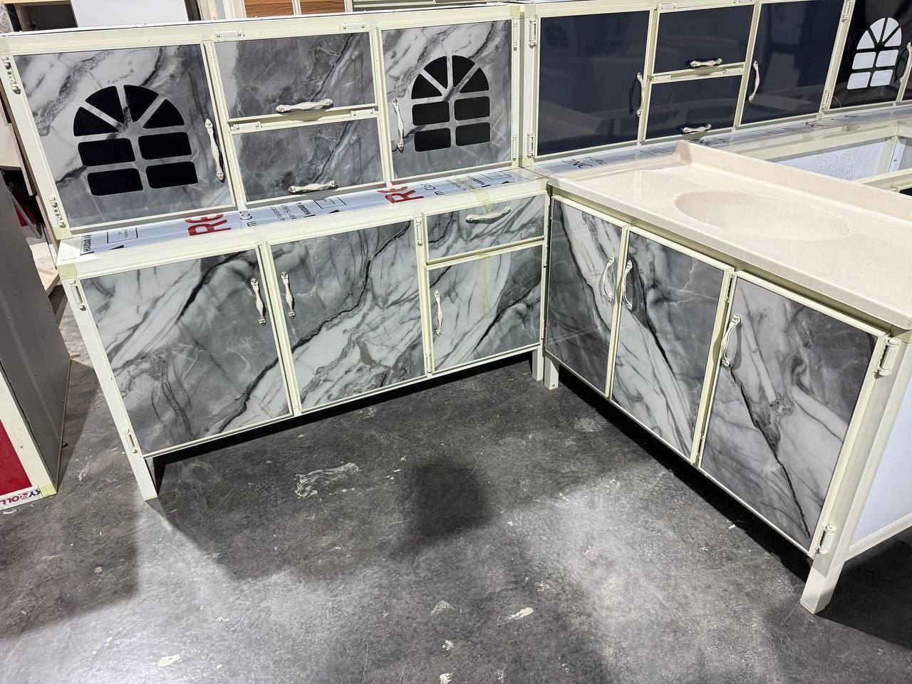 كاونتر المنيوم قياس متر ونص وسنك متر و20 مرمر سعر 210 الف


**إذا كنت صاحب هذا الإعلان وتريد حذفه لأي سبب، رجاءا أرسل رسالة إلى الدعم الفني**