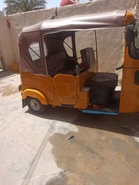 تكتك للبيع رقم انكليزي ونضيفه وحلوة امبدل بوشه وبستم كشر مكفول موديل21...