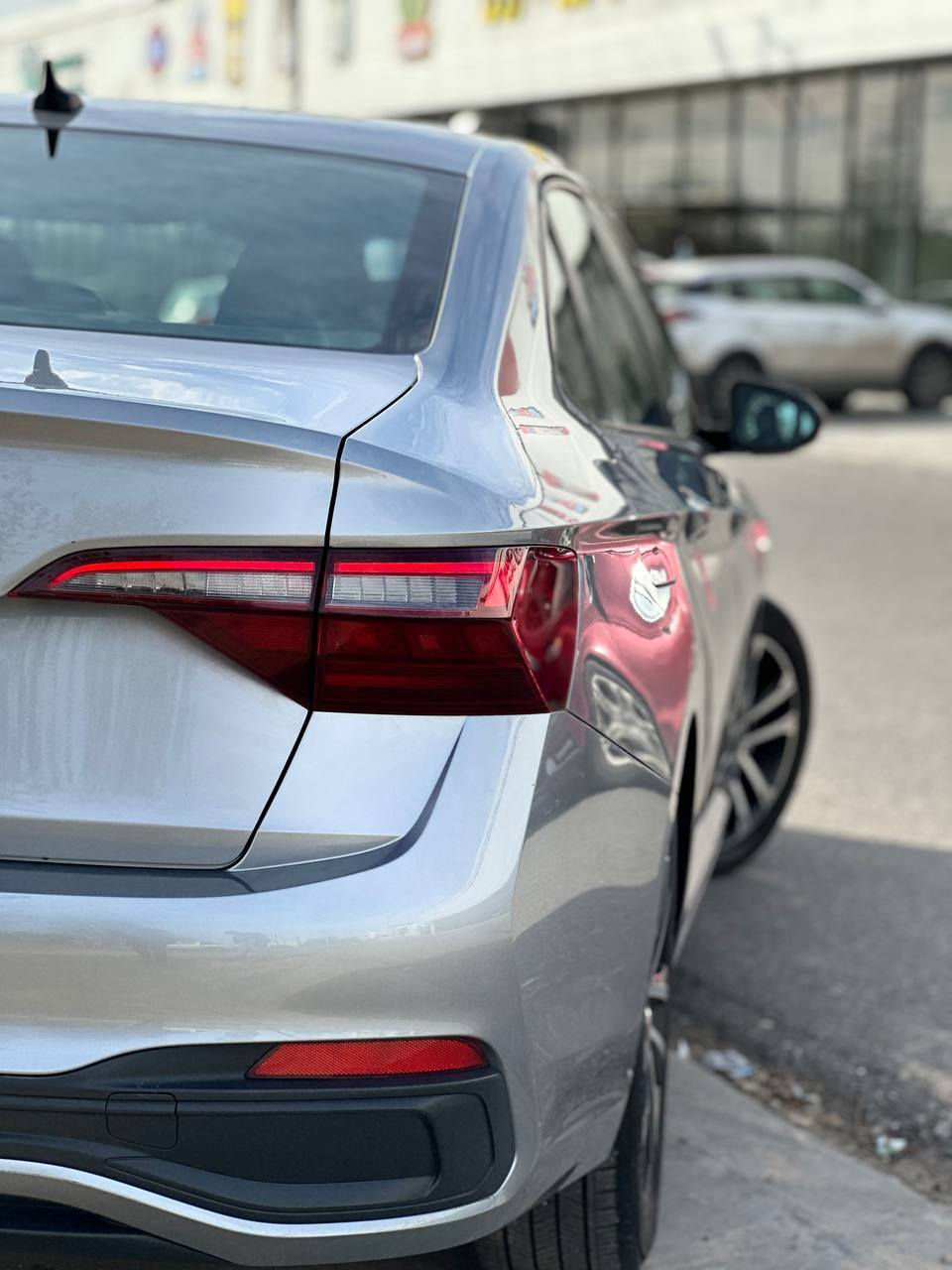 كوردي/عربي
جيتا موديل 2022 محرك الجديد 1.5T توربو رقم اربيل مواصفات السبورت ماشيه 29 الف ميل فقط المواصفات رادار شاشه الكيج دجيتال وانظمه قياده سبورت ايكو نورمال اللايتات كلهن LED السياره كامله وجاهزه من كلشي حتى التايرات جديد ومن كل الصيانات السياره حادثه جداً خفيف وسطحي بي بابين صبغ السايق وخلف السايق والايرباك فقط البرده طاكه يعني الحادث خفيف جداً السياره ب اسمي السعر ١٦٥ ومجال
***********
*********** 

جيتا مودیل ٢٠٢٢ مکینەی نووێ ١.٥ تۆربۆ ژمارە هەولێر مواصفاتی سپۆرتە ماوەی رۆیشتنی ٢٩ هەزار مایل مواسفاتی رادار شاشە گیج ئەلیکترۆنی ٣ مۆدی لێ خورین سپۆرت ـ نۆرمال ـ ئیکۆ لایت LED سەیارەکە جاهیزە لە رووی هەموو شتێکەوە یێک دینار مەسرفی تێدانییە ٤ تاییەی نوێ سەیارەکە  زؤر خاوينه بيش و يشت كه بيسه تنها دو ده ركاي بوياغه بي تنها ايرباكى شانى ته قيه رادار و به ردي كزوزي بيلاديه دعمی زۆر خفیفە 
سعر ١٦٥ و مجال
***********
***********
