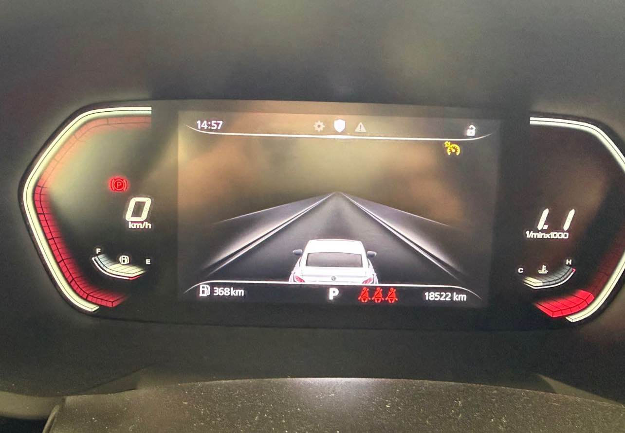 ئيم جى ٢٠٢٢   مةكينه توربو ١٨ هه زار كم. روشتووه بي شوخت بي بوياغ بي قه پ و قوپ سفري هه وليره زةماني ٤ سالي له گةله 
نرخ : ١٢٠ كةميك معامله
موبايل؛  ***********  واتس اب  فايبر أربيل, العراق
