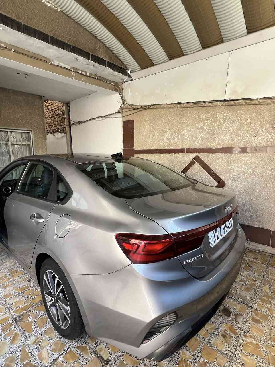 سلام عليكم فورتي ٢٠٢٣ سياره باسمي نص فول سياره بيه باب وجاملغ كلير بامريكا وهنا بال عراق ربع جاملغ مصبوغ سياره جديد ربع ماتصرف عليه سعر 150 والمؤشراي لا يعلق ***********
