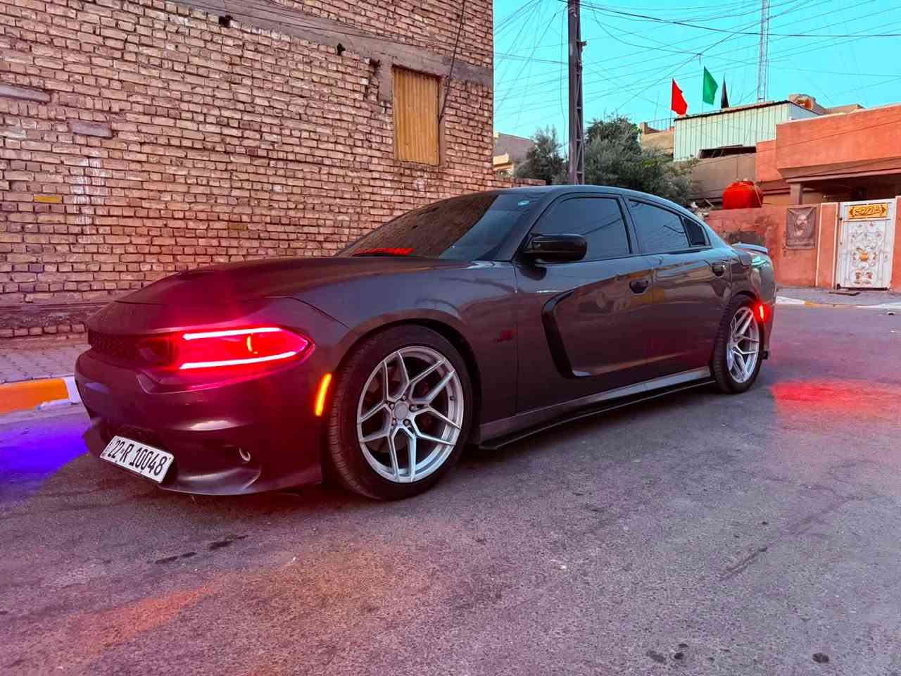 سلام عليكم دايتونا ٦٤٠٠ موديل ٢٠٢٢ اربيل باسمي سعر ١٦٥
دايتونا اصل موديل ٢٢ رقم اربيل باسمي مضلله سنويه مصبوغه حزام اثر شخوط بدون دواخل والبنيد طاير وضارب كصه القماره فقط بس الكصه الباقي اني اكفله سياره فول الفول عدا الفتحه كشنات حضن جلد تحكم كهرباء تدفه تبريد استيرن تدفه تحكم كهرباء رادارات دشبول ابو الخيط خزن ميموري كشنات خلفيه تدفه شنو مواصفات بالك بيها عدا الفتحه وبيها اضافات هواي مثل ويل روهان بوابات ريمونت تسد وتفتح دوسات شبقه سبايدر اركر لايتات اكزوز كامل تفصال تفريغ برمجه مصطفى بالاضافه عليها تخم تاير قبل سبوعين شديته امامي ٢٤٥ وخلفي ٣١٥ صدر امامي خلفي جديد جدا اني مشتغله بيدي عبوهً كامله قبل سبوع شديتها يعني سيارهً جاهزه على اخر حبه تجي شوفها وتشلع عيني رقم الهاتف ‭***********‬ عنًوان السيارت بغدادً الحسينيه
