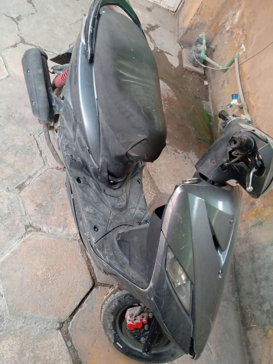 سلام عليكم عندي دراجه ماكس للبيع السعر 450وبي مجال *********** بغداد, العراق
