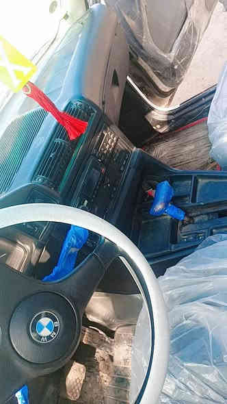 السلام عليكم سياره للبيع بي ام 535مكينه وكير مكفوله تخم تايرات جديد لاتنقيص ولاتبخير تبريد ويه السويج سياره مكفوله تراي من بغداد ل اربيل رقم بغداد موديل 91 سنويه ل 28 راعيه موجود يمي السعر 40 وبيه مجال الرقم ***********العنوان بابل جبله قرب الكراج الموحد واهلا وسهلا
