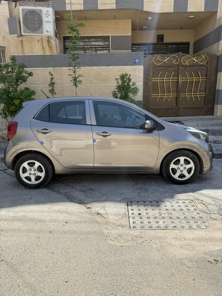 السلام عليكم كيا بيكانتو للبيع 2018 نظيفه جدا
سياره بيكانتو لون رمادي فيلي  سياره جديده 

ومكفوله من الحادث والصبغ كير مكينه تبريد ثلج خير من الله محرك 1400 كاميره خلفيه بلوتوث حاكيه  سياره رقم سليمانيه ماشيه 51 سياره مكفوله كفاله عامه للاستفسار واتساب 📞

***********

مكاني بغداد وبلخدمه
