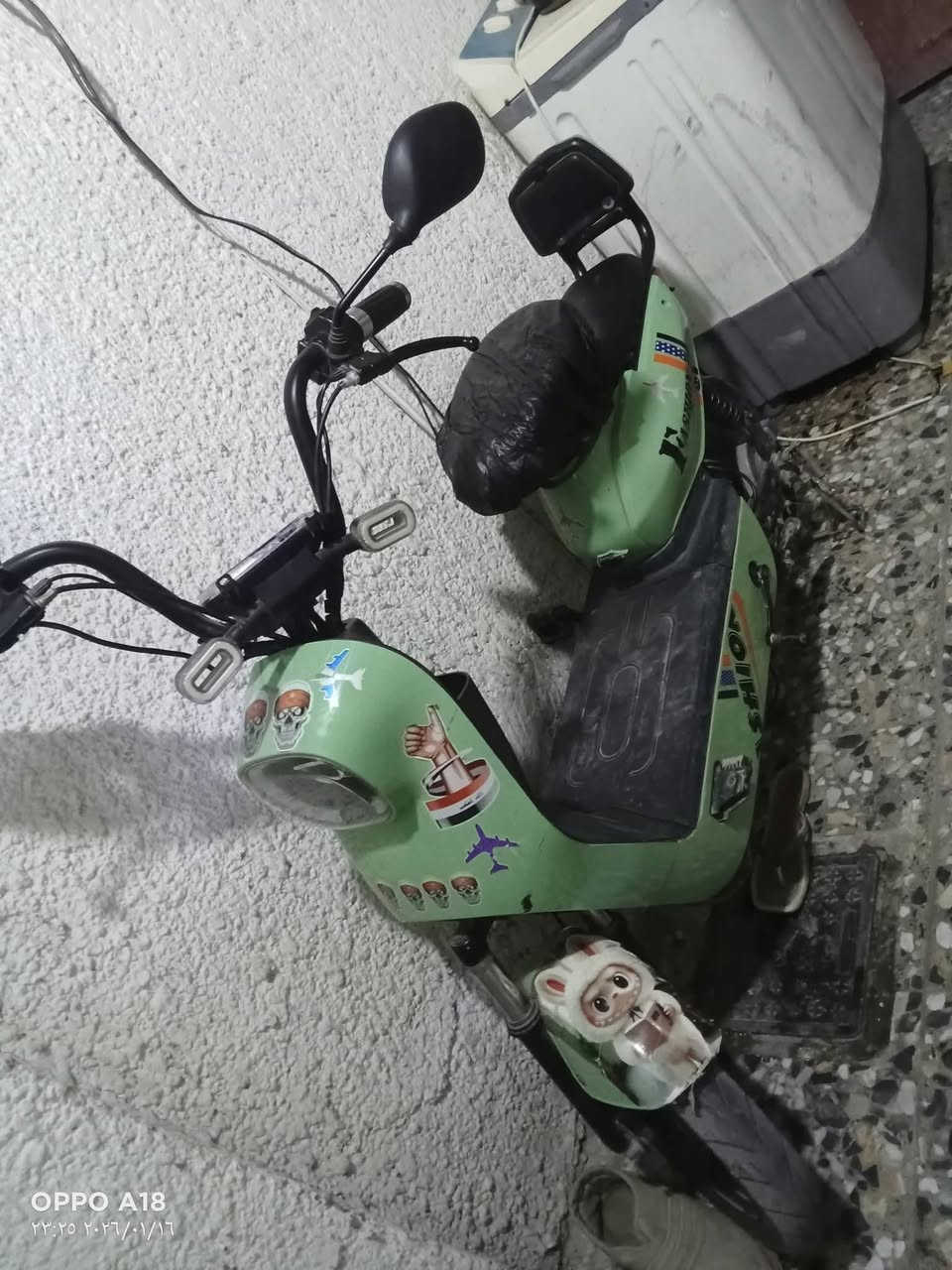 سلام عليكم دراجه شحن خير من الله الدراجه اي نقص مابيه الدراجه اربع بطاريات دراجه شغاله السعر 200وا بيه مجال الرقم  ***********
