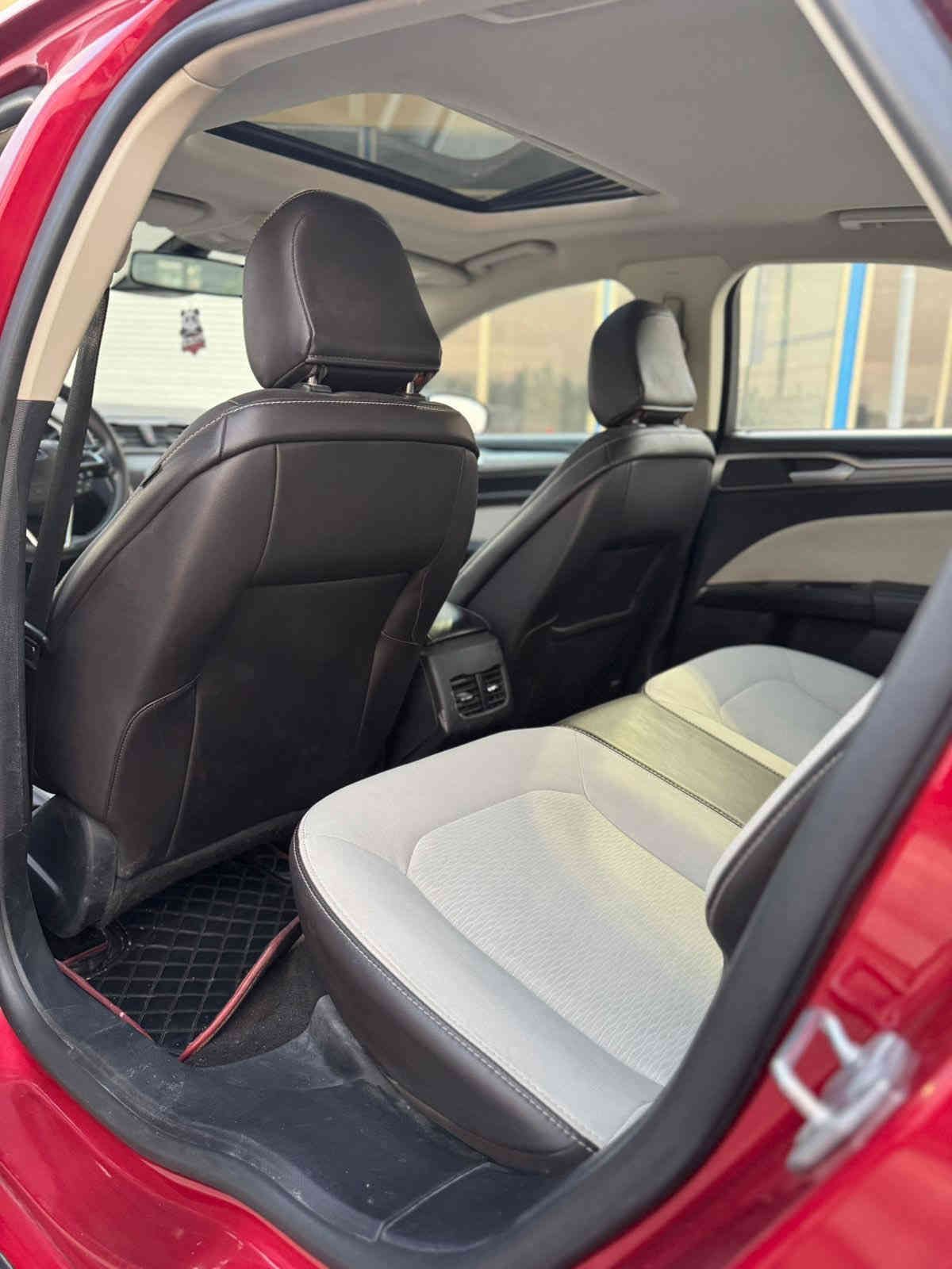 فورد فيوجن موديل ٢٠٢٠وارد امريكي فول اسلايد كشنات جلد محرك ١٥٠٠حادث طرف النيد صبغ وباب الخلفي ايسر بي صبغ السعر ١١٨ورقة العنوان بغداد شارع فلسطين ***********
