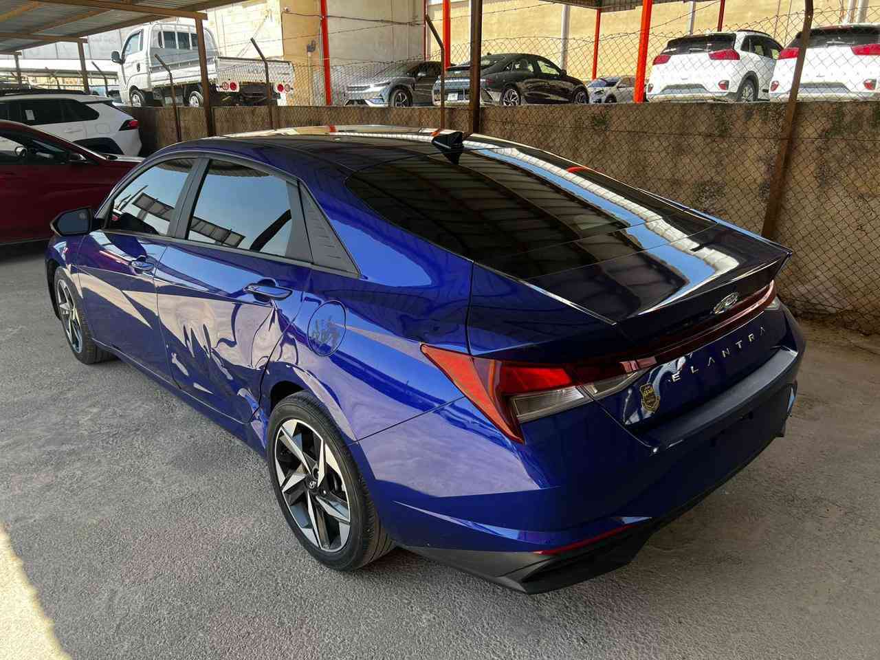 السلام عليكم
النترا 2023 محرك 2000 دوش 
بدون رقم تترقم اي محافظة 
وبدون اي ايرباك 
حادث خفيف وصور الحادث و رقم الشاصي مرفقة 
المواصفات : 
بصمة تشغيل وبصمة أبواب 
هندبريك دكمة 
تشغيل عن بعد 
شاحن وايرليس 
رادارات امامية 
رادار تعديل مسار 
تدفئة كشنات 
مود درايف 
شاشه كبيرة  متصله
مانع انحدار  
كروس سرعة
مانع انزلاق 
السياره نظيفه كلش 
مكاني : بابل📍

للتواصل والاستفسار : 
‭0773 368 0164
