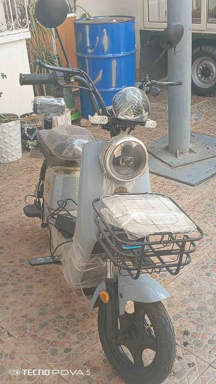 مانتورشحن نوية *********** جديد سعر٣٠٠الف دينارعيراقي هةولير فرمانبةران نوية أربيل, العراق
